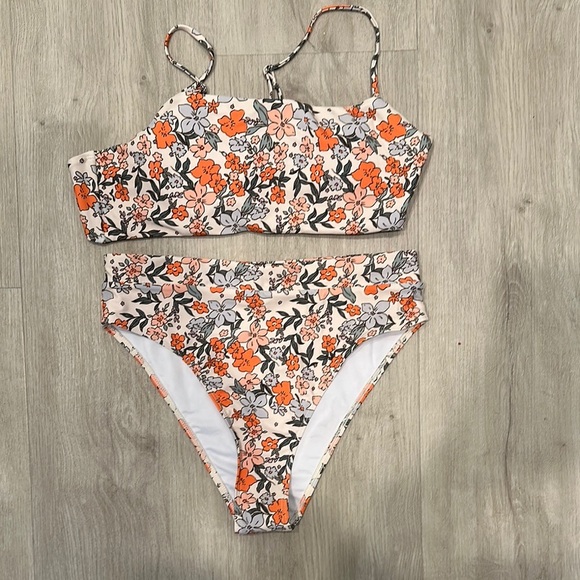 Floral Bikini Set in Orange and Black - Picture 2 of 3